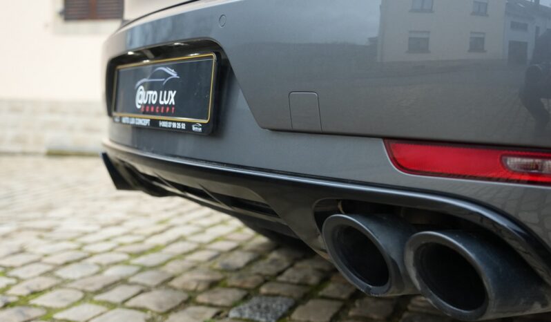 Porsche Macan Turbo full