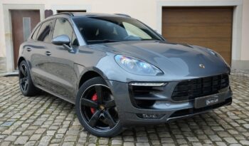 Porsche Macan Turbo full
