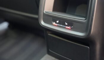 Porsche Macan Turbo full