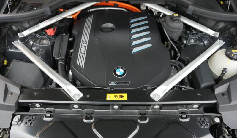 BMW X5 xDrive45e M Sport full