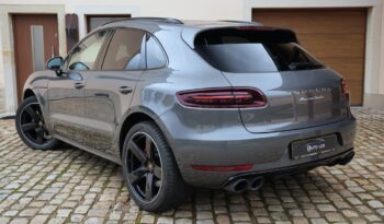 Porsche Macan Turbo full