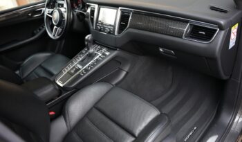 Porsche Macan Turbo full