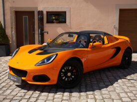 Lotus Elise Sport 220