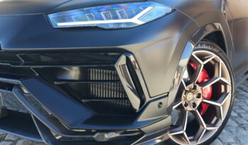 Lamborghini Urus Performante full