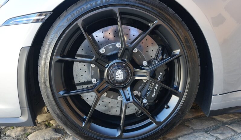 Porsche 911 (992) GT3 avec Pack Touring full