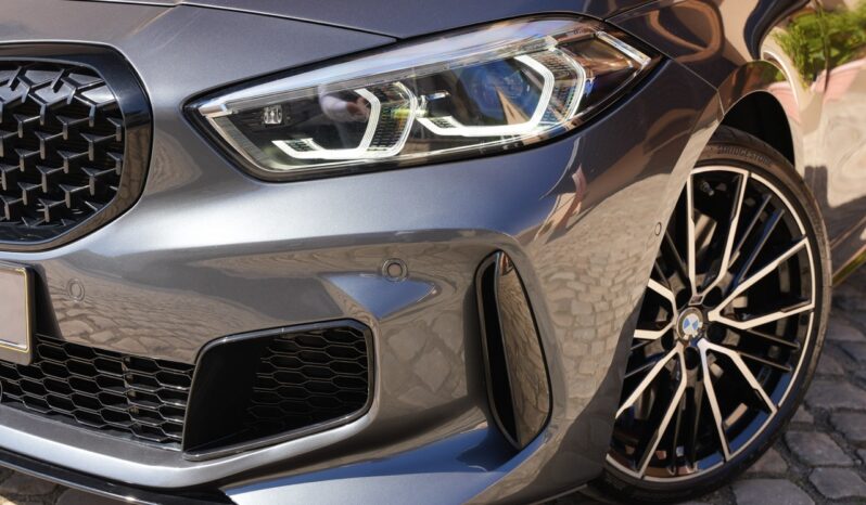 BMW M135i xDrive full