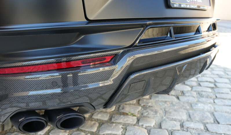 Lamborghini Urus Performante full