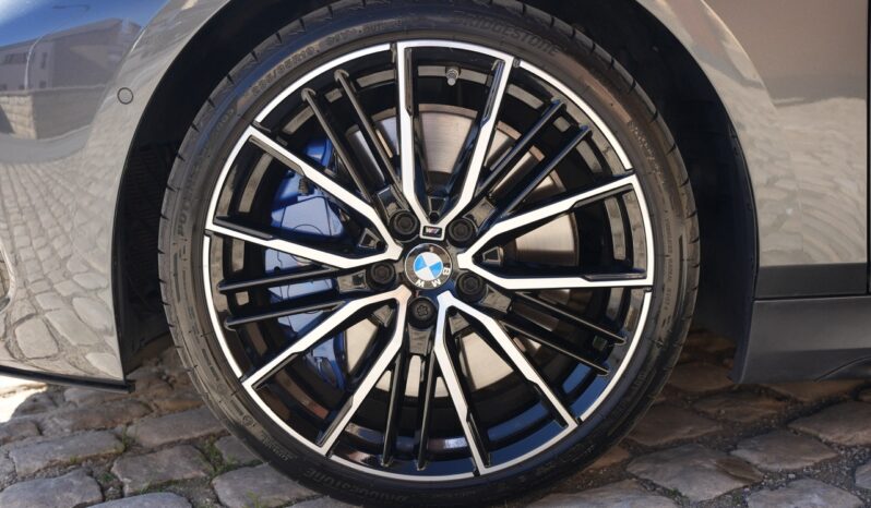 BMW M135i xDrive full