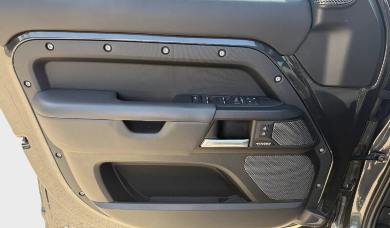 LAND ROVER DEFENDER 110 V8 P525 CARPATHIAN EDITION full