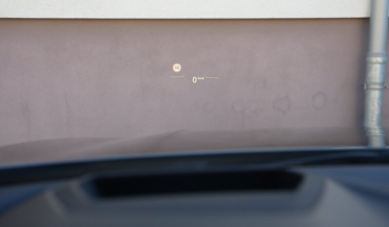 BMW M135i xDrive full