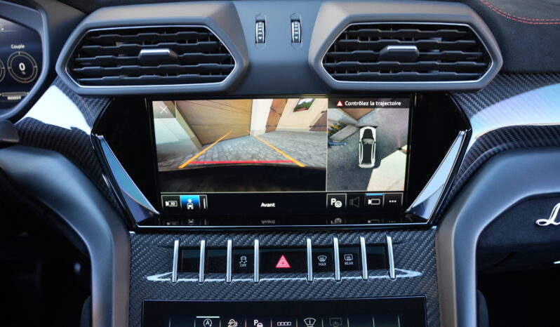 Lamborghini Urus Performante full