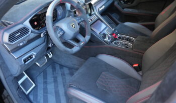 Lamborghini Urus Performante full