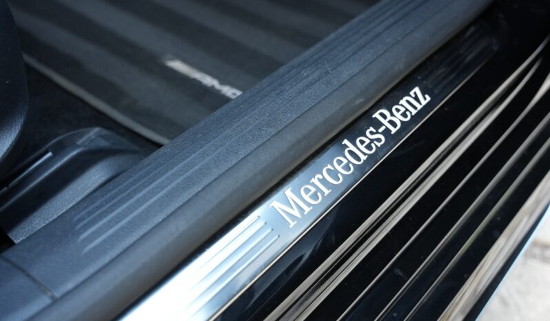 Mercedes-Benz A 250 e AMG Line 8G-DCT full
