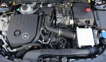 Mercedes-Benz A 250 e AMG Line 8G-DCT full