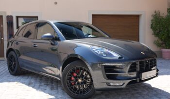 Porsche Macan GTS full