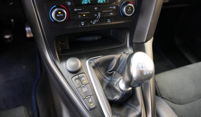 Ford Focus RS 2.3 EcoBoost Pack RS Performance full