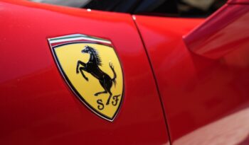 Ferrari F8 Tributo full