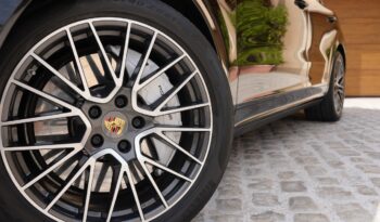 Porsche Cayenne Turbo full