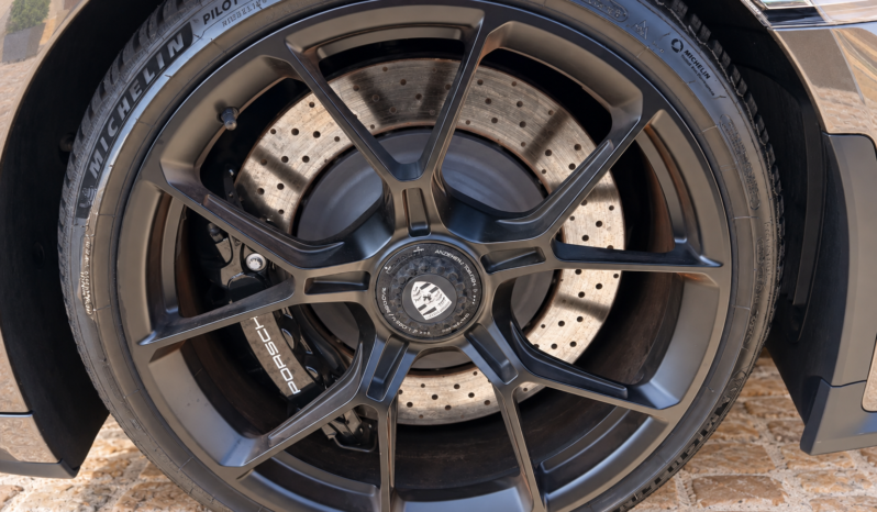 Porsche 911 (992) GT3 avec Pack Touring full