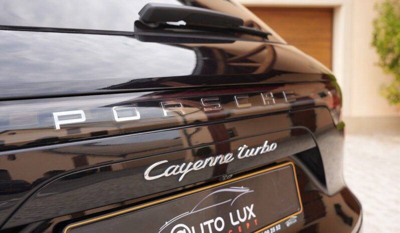 Porsche Cayenne Turbo full