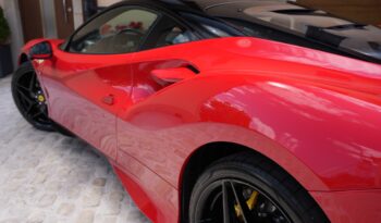 Ferrari F8 Tributo full
