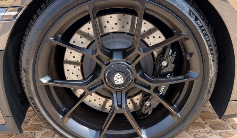 Porsche 911 (992) GT3 avec Pack Touring full