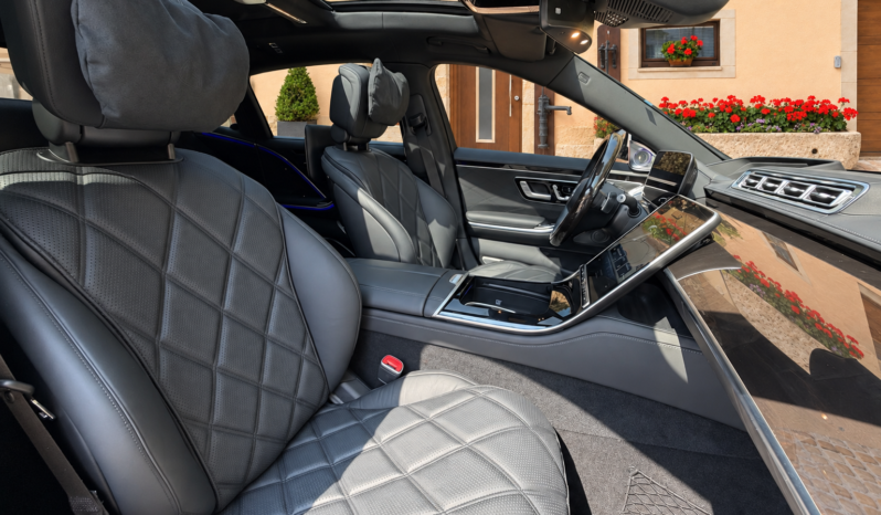 Mercedes-Maybach S 680 4MATIC Night Series full