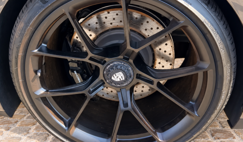 Porsche 911 (992) GT3 avec Pack Touring full