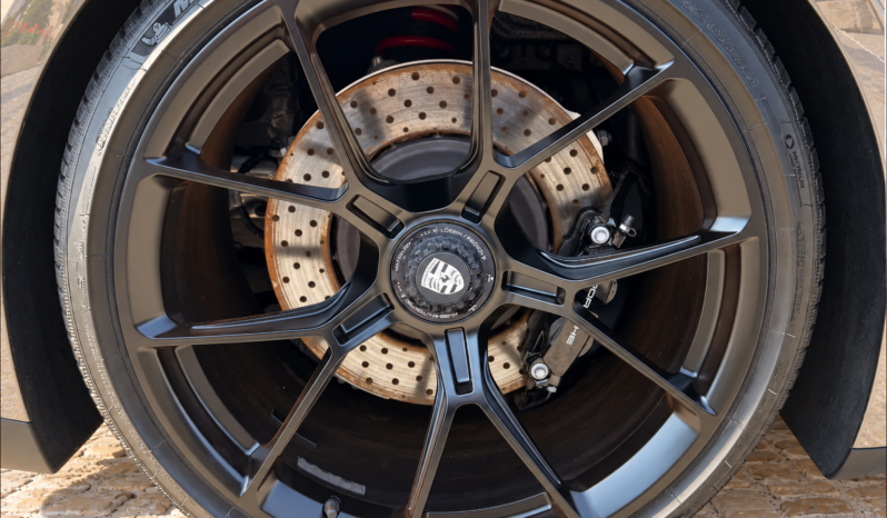 Porsche 911 (992) GT3 avec Pack Touring full