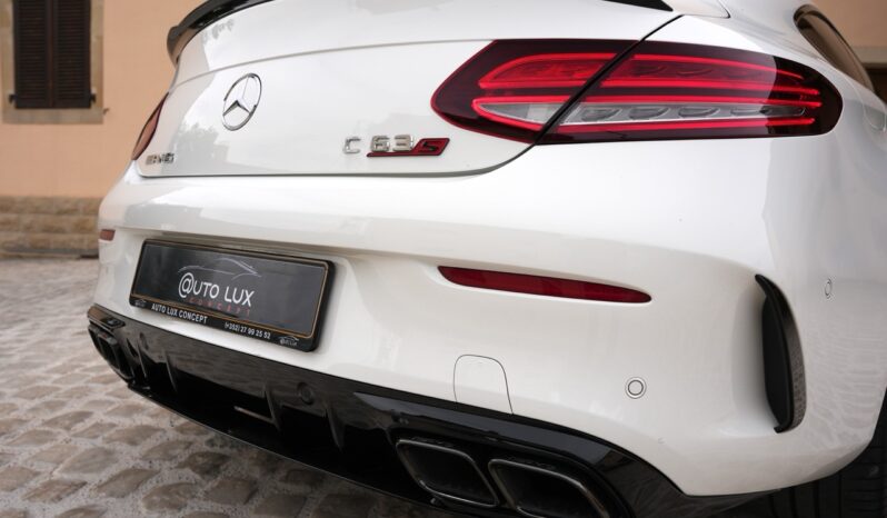 Mercedes-AMG C 63 S Coupé full