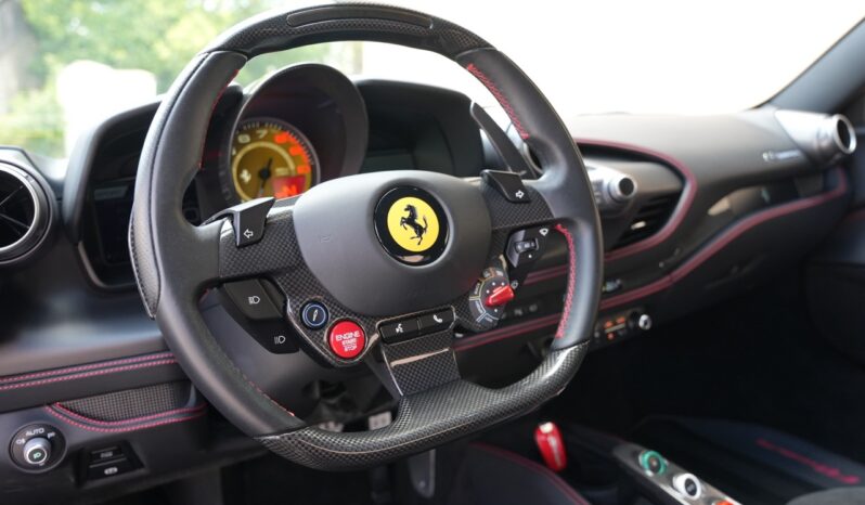 Ferrari F8 Tributo full