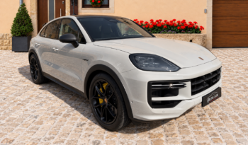 Porsche Cayenne Turbo E-Hybrid Coupé avec Pack GT full