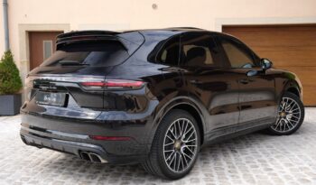 Porsche Cayenne Turbo full