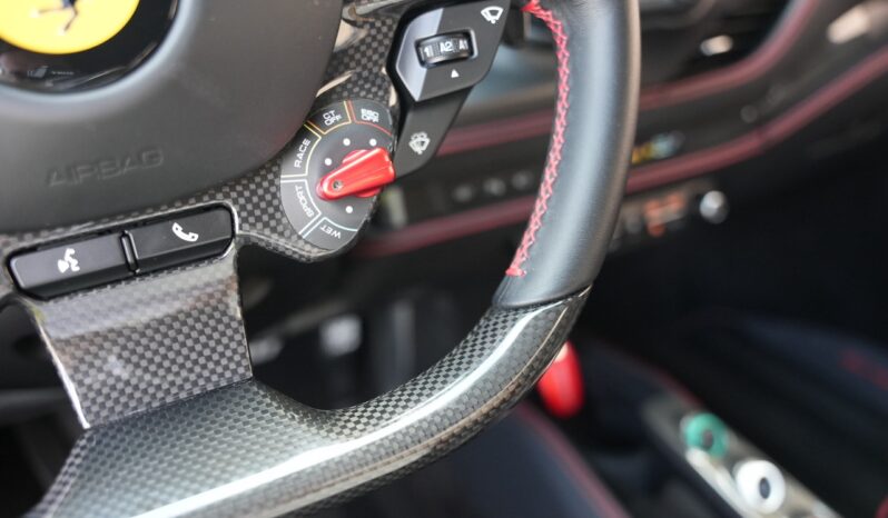 Ferrari F8 Tributo full