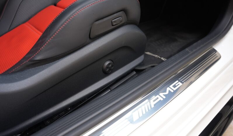 Mercedes-AMG C 63 S Coupé full