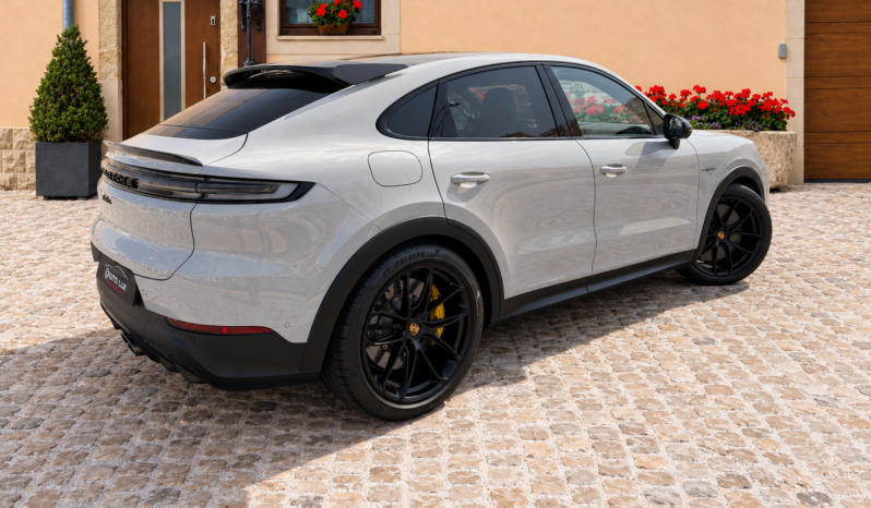 Porsche Cayenne Turbo E-Hybrid Coupé avec Pack GT full