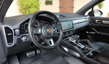 Porsche Cayenne Turbo full