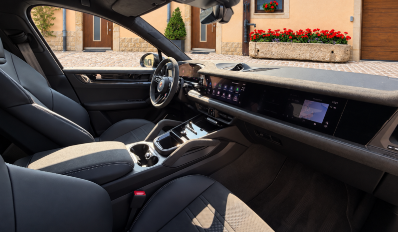 Porsche Cayenne Turbo E-Hybrid Coupé avec Pack GT full