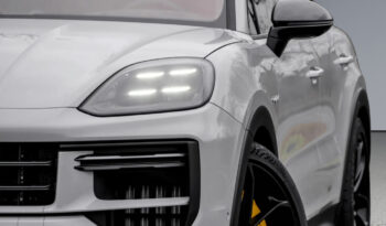 Porsche Cayenne Turbo E-Hybrid Coupé avec Pack GT full