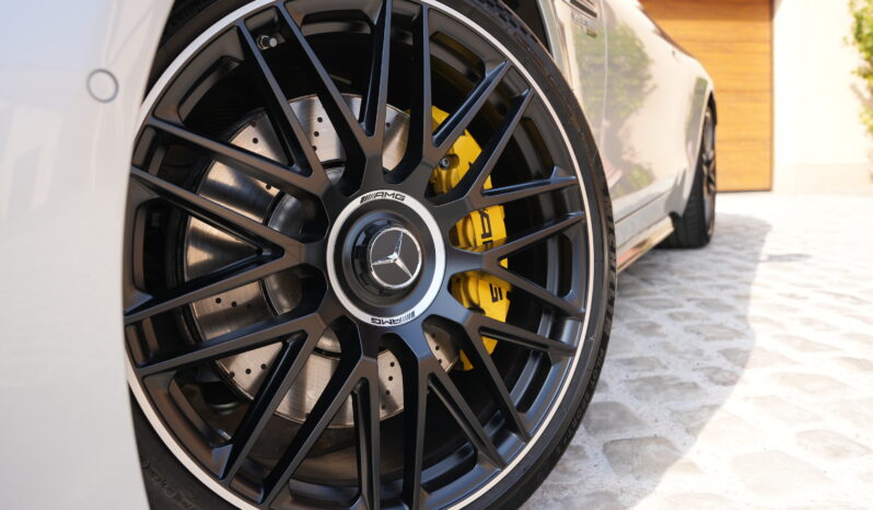 Mercedes-AMG SL 63 ROADSTER 4MATIC+ full