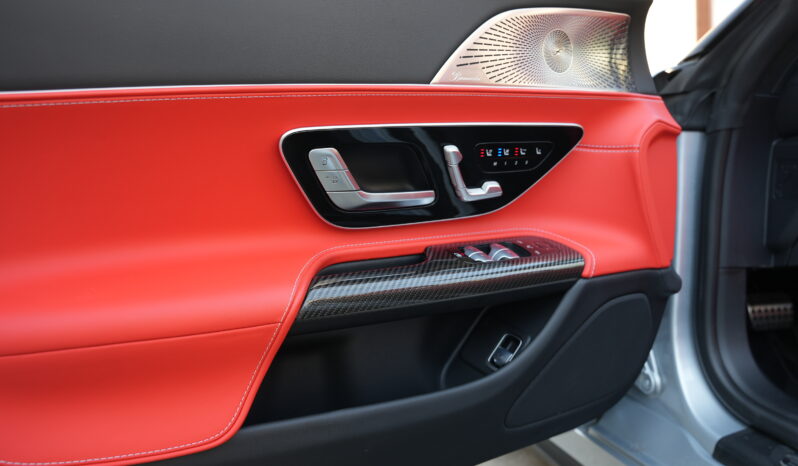 Mercedes-AMG SL 63 ROADSTER 4MATIC+ full