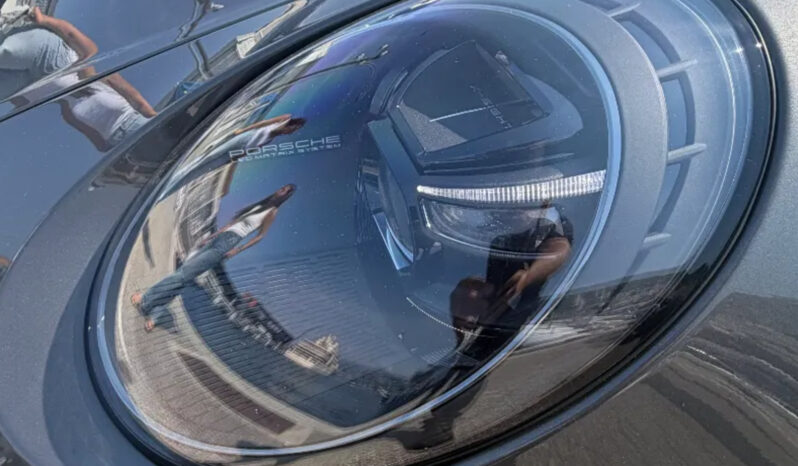 Porsche 911 (992) GT3 avec Pack Touring full
