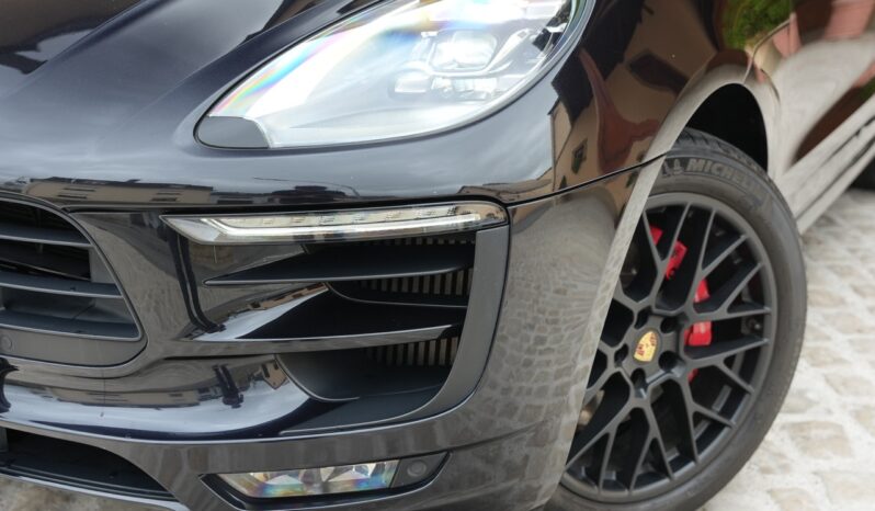 Porsche Macan GTS full