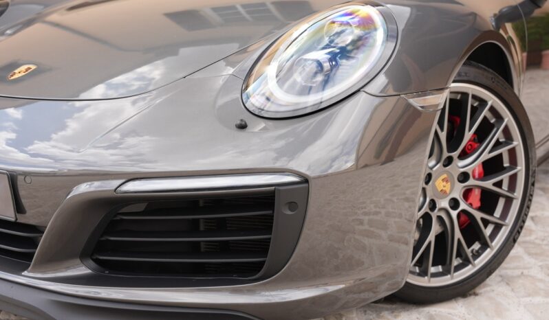 Porsche 911 (991.2) Carrera 4S full