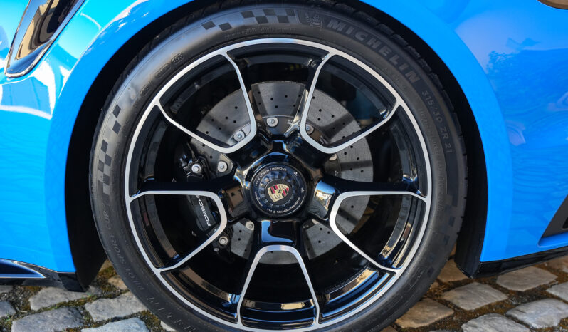 Porsche 911 (992) Turbo S Coupé full