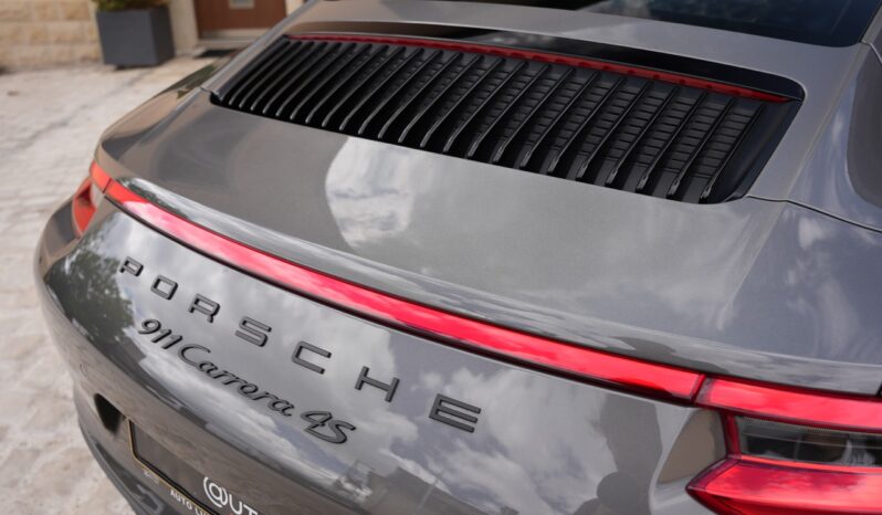 Porsche 911 (991.2) Carrera 4S full