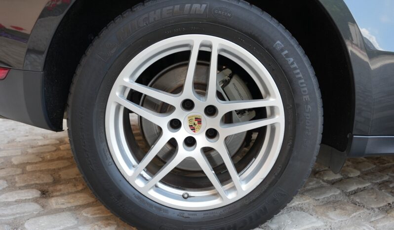 Porsche Macan S full