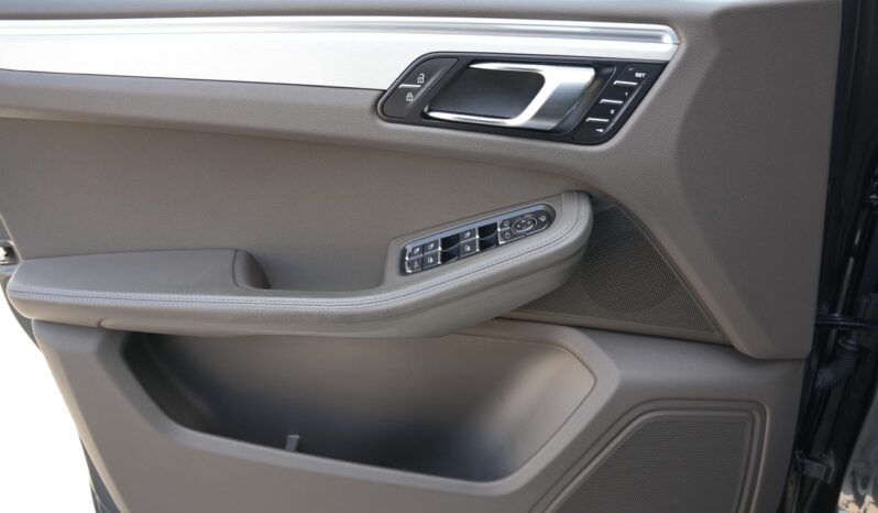 Porsche Macan S full