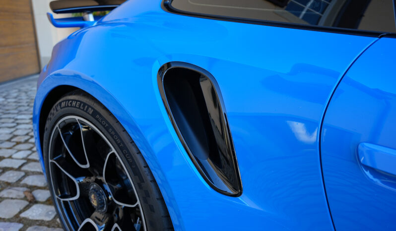 Porsche 911 (992) Turbo S Coupé full