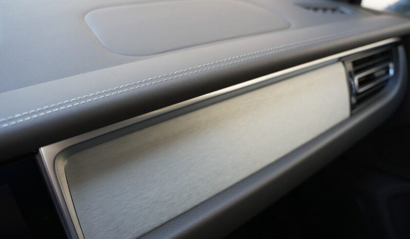 Porsche Macan S full